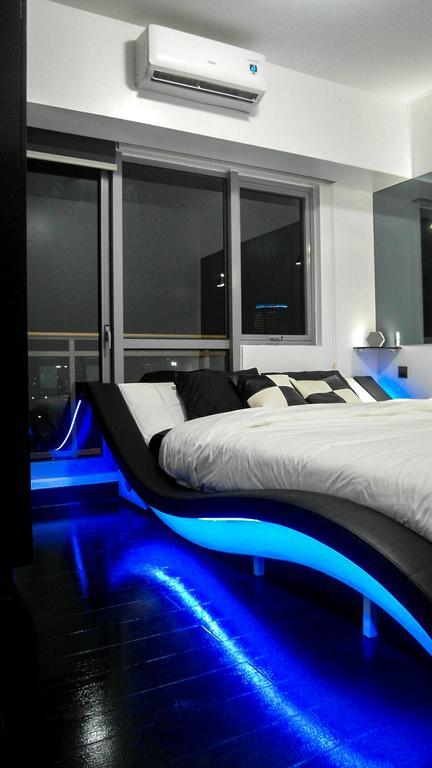 Modern Luxury Lower Penthouse Unit Manila Exteriör bild