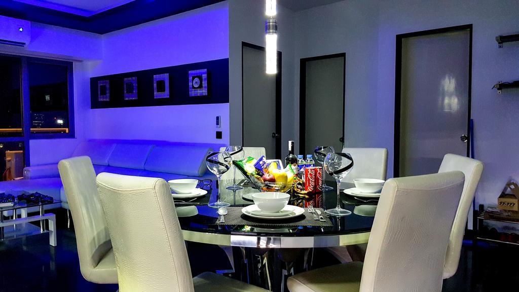 Modern Luxury Lower Penthouse Unit Manila Exteriör bild